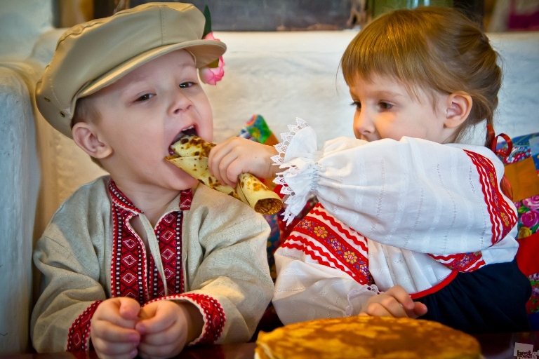 Новые Душевные  сценарии проведения православных праздников в семье (в стихах)