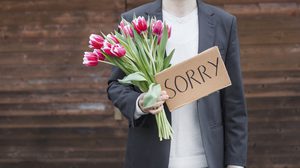 Новые Средние  признания извинения женщине